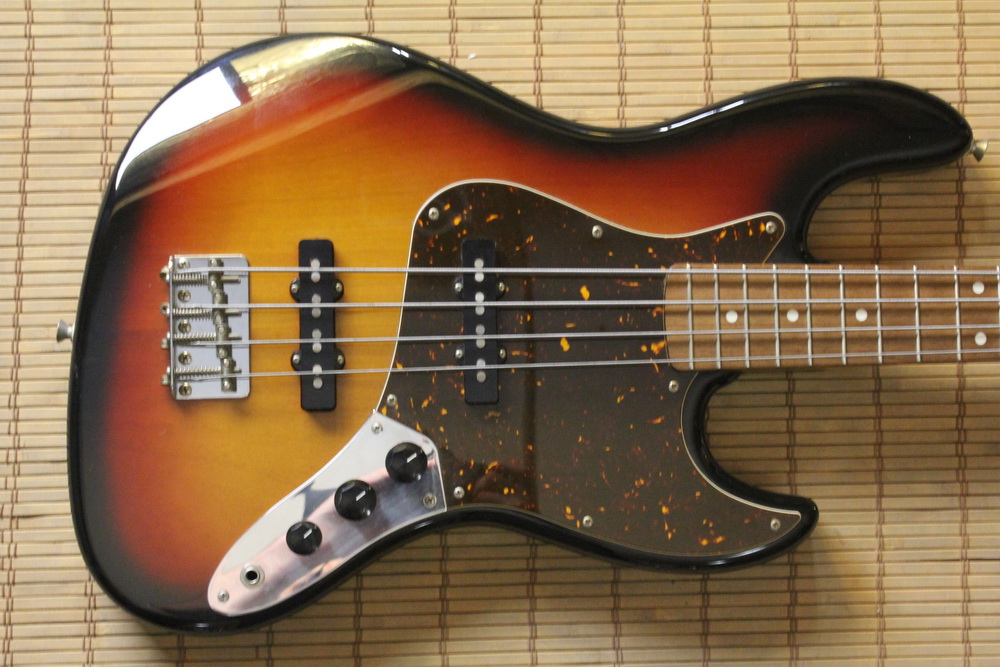 COOL Z ZJB-M1R 3TS Jazz Bass Japan